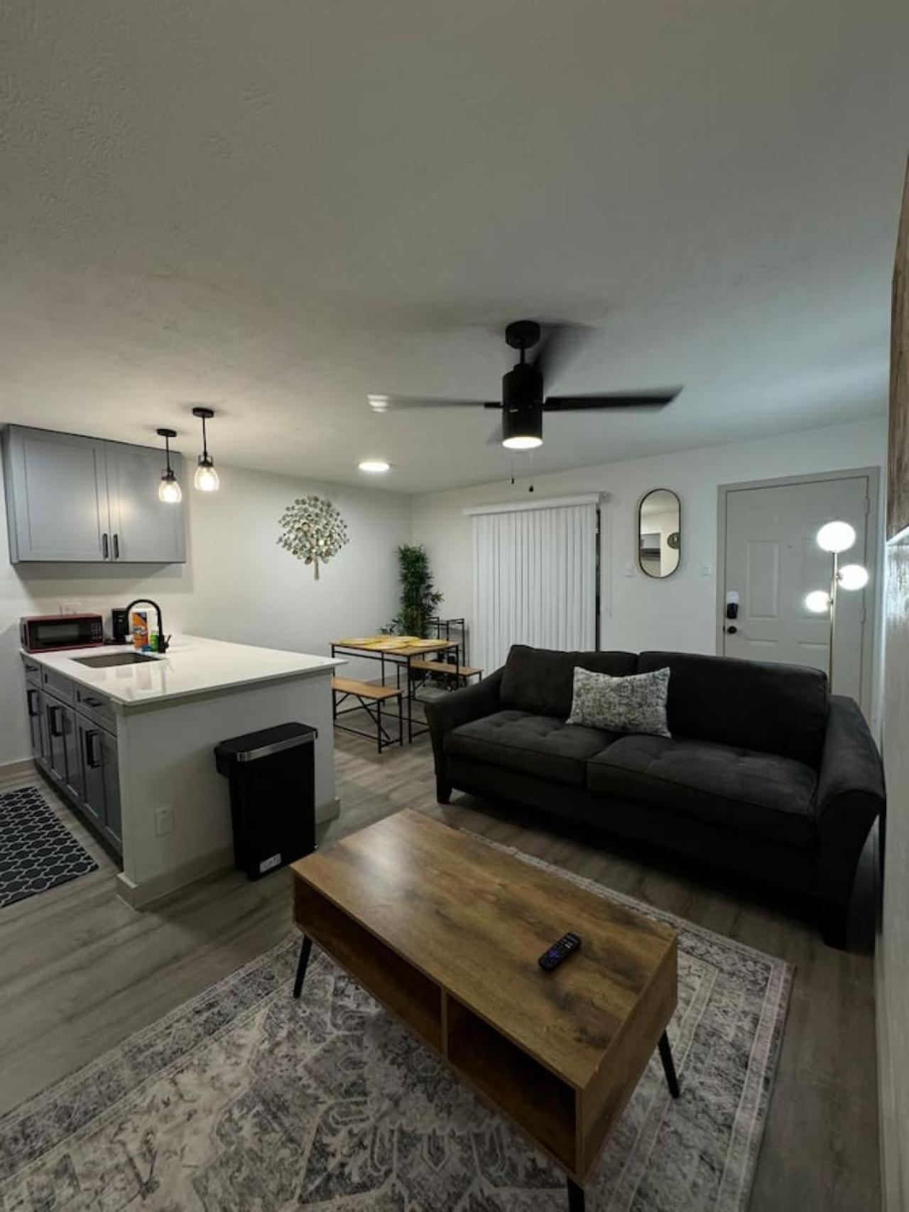 Dt L Modern Abode 1bd Apartment