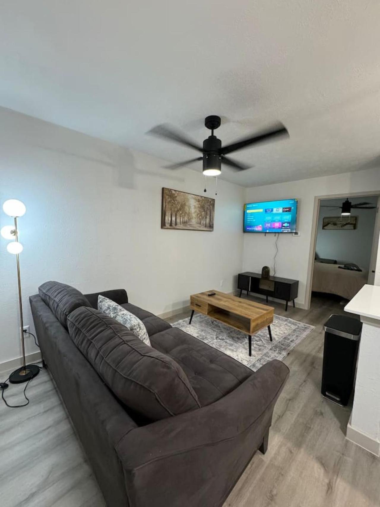 Apartment Dt L Modern Abode 1bd Dallas