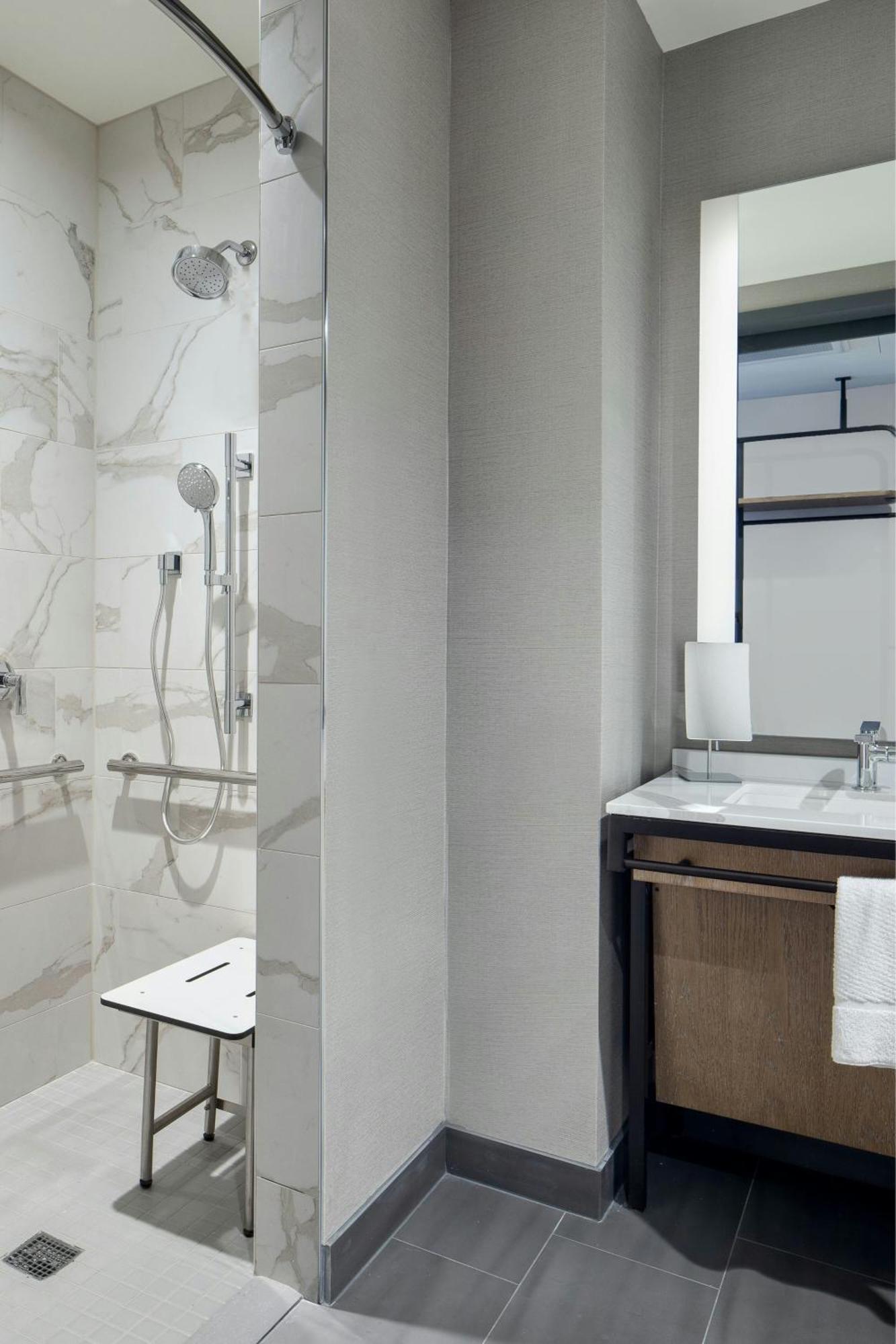 Hotel Marriott Uptown