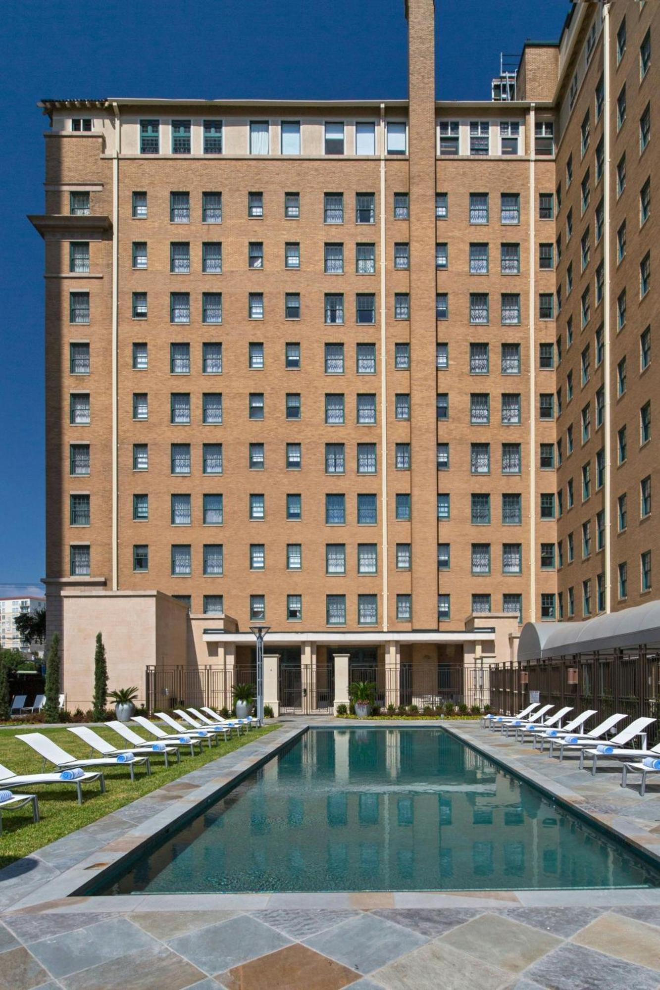Le Meridien Dallas, The Stoneleigh 4* Dallas