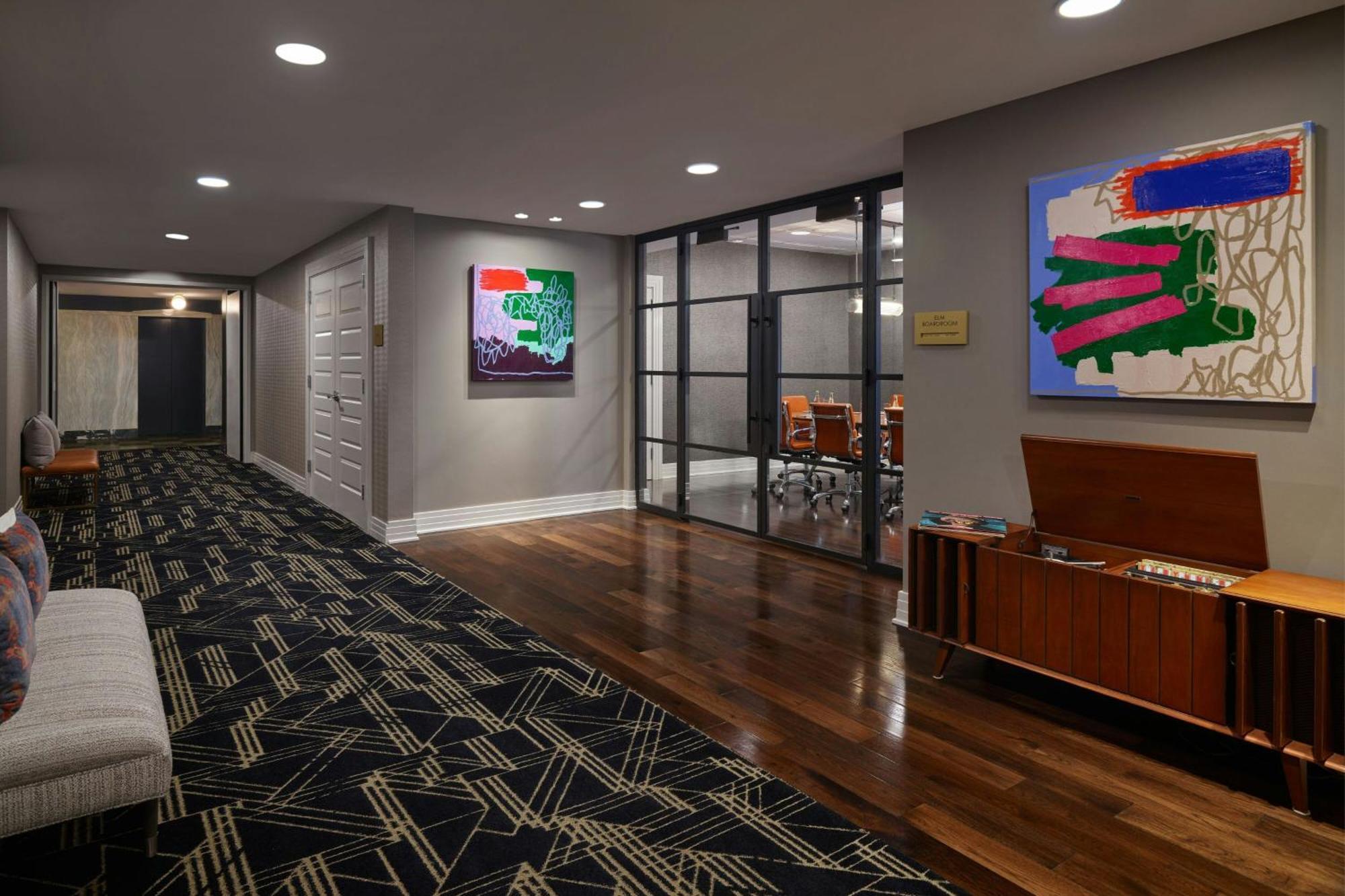 Renaissance Saint Elm Downtown 4* Dallas