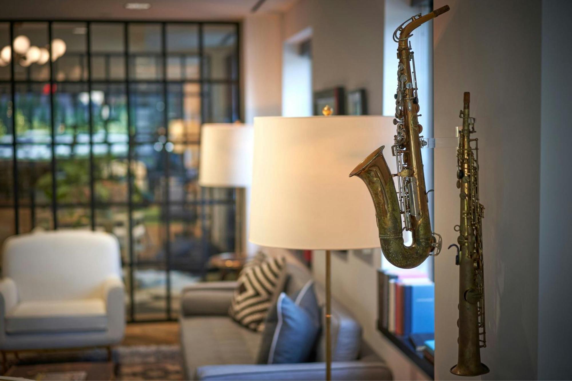 Renaissance Saint Elm Downtown Hotel
