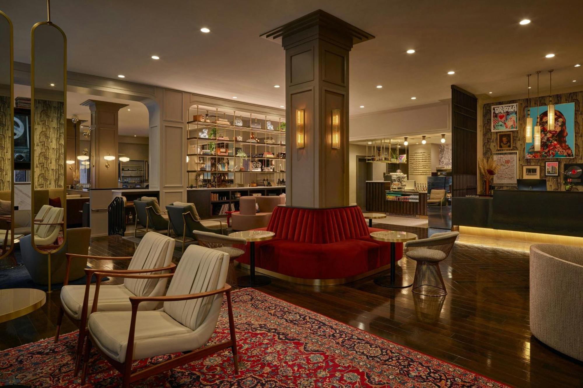 Renaissance Saint Elm Downtown Hotel