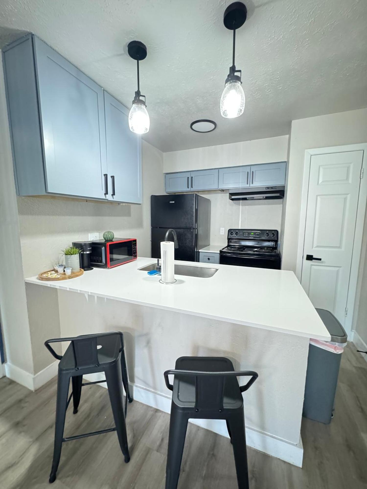 Dt L Luxe Abode 1bd Apartment *