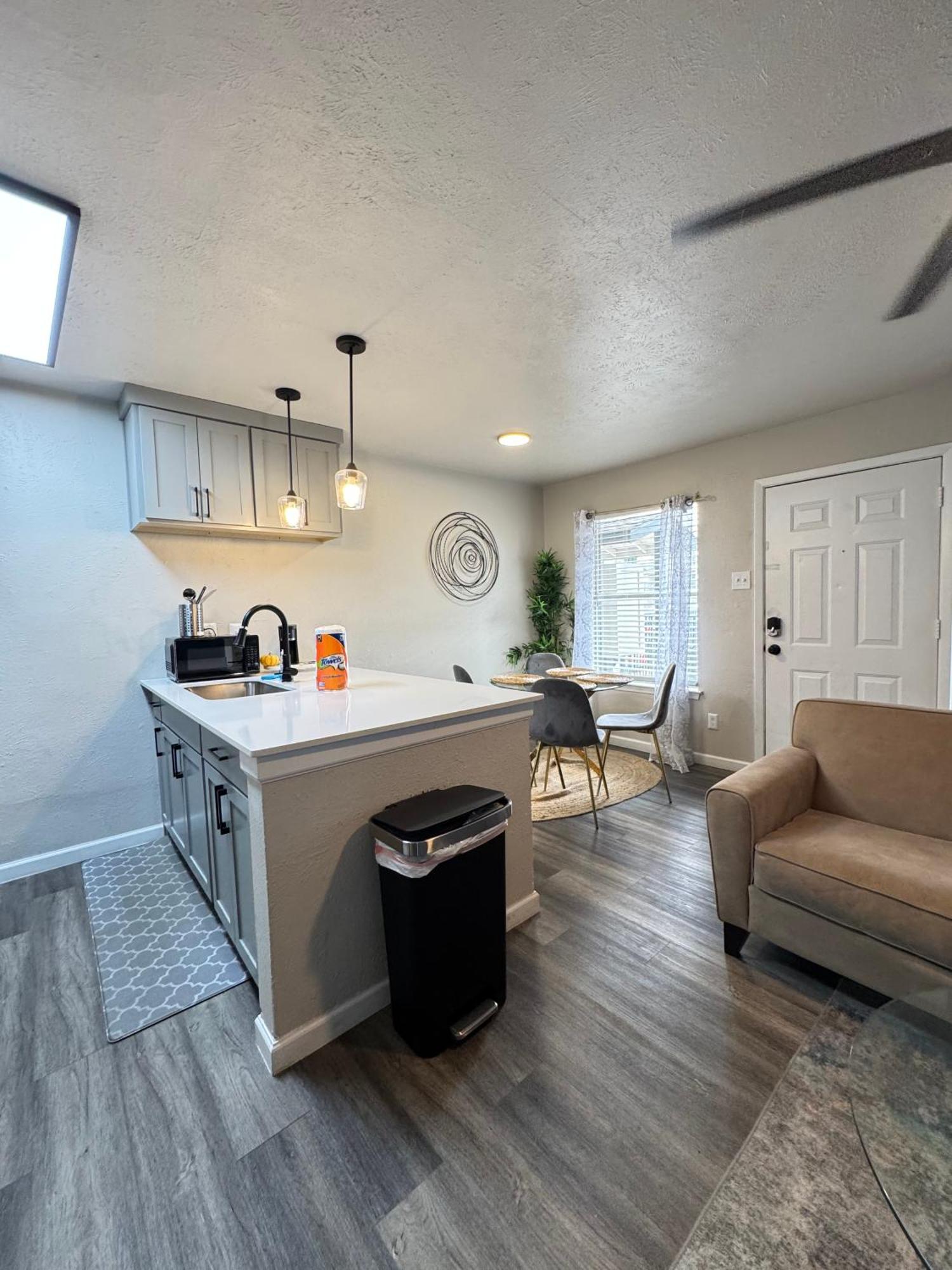 The Beacon 1bd Apartment *
