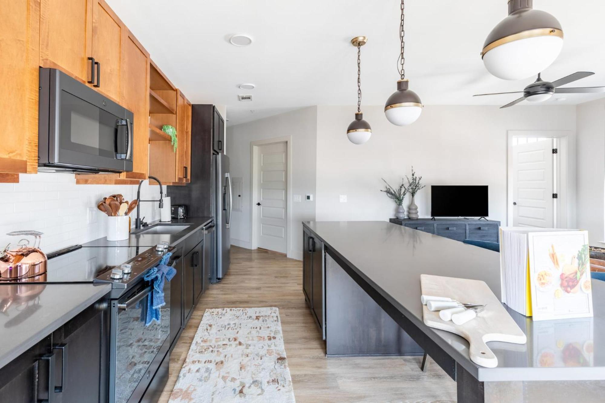 Indie Deep Ellum In Apartment *