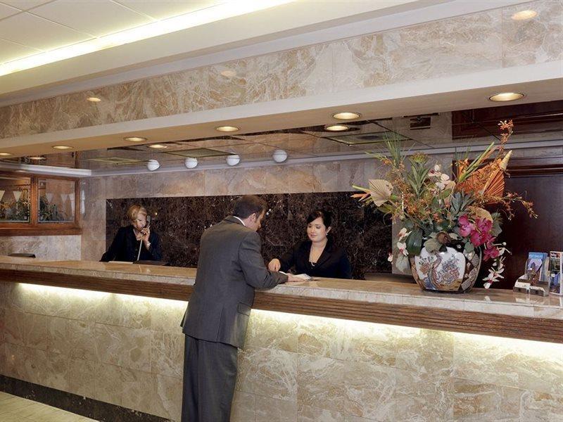 Hotel Sterling 3*