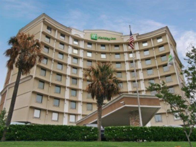 Express Market Center By Ihg Hotel Dallas