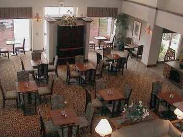 Hotel Homewood By Hilton Market Center