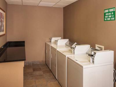 Hotel Homewood By Hilton Market Center Dallas