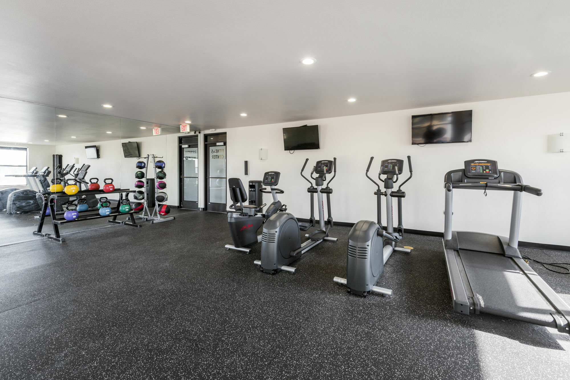 Oakwood Uptown Apartment *