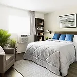 Intown Suites Extended Stay Dallas Tx - Love Field Airport