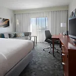 Sonesta Select Dallas Central Expressway