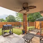 Cozy And Comfortable - Your Home Away From Home!