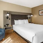 Comfort Inn & Suites North Dallas-Addison