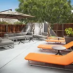 Crowne Plaza Dallas-Market Center