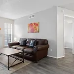 Cute Apartment Perfect For Long Term Stays