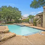 Cozy Rustic Condo W Pool ,Patio, Mailbox