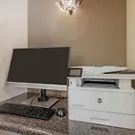 Sonesta Simply Suites Dallas Galleria