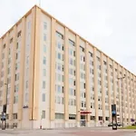 Stunning Downtown Apartment With Pool, Laundry, Parking