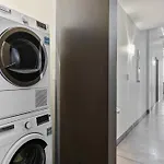 Stunning Downtown Apartment With Pool, Laundry, Parking
