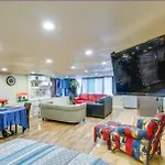 Adorable Spacious Apt With Private Entrance