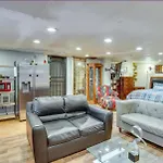 Adorable Spacious Apt With Private Entrance