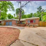 Adorable Spacious Apt With Private Entrance