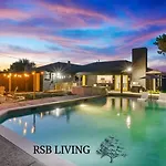 Posh 6Br 2,5Ba Holiday Home With Pool, Media-Game Room & Hot Tub