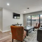 Modern, Roomy, Game Room, Patio, Family Home, Private Parking