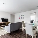 Reagan 207