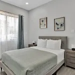 Charming 3-Bedroom Home L 5 Mins To Aa Arena