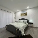 Downtown Dallas Boho City Gem 5 Min From Love Field 1Bd