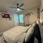 Dt Dallas L Chic Cityscape L 1Bed Abode