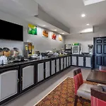 Quality Inn & Suites I-35 / Walnut Hill