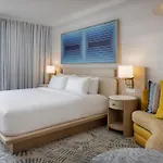 The Highland Dallas, Curio Collection By Hilton