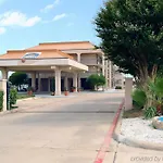 Executive Inn