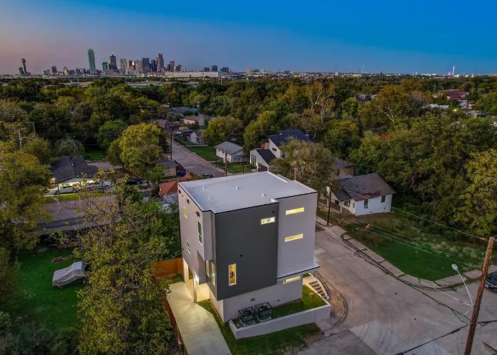 The Ultimate View House