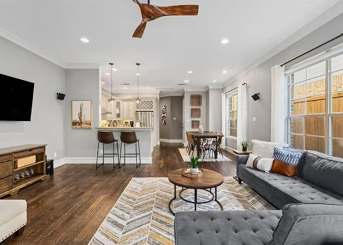 Luxury 4Br Dallas Home With Game Room And Fire Pit