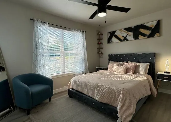 Downtown Dallas Lux Abode 1Bd