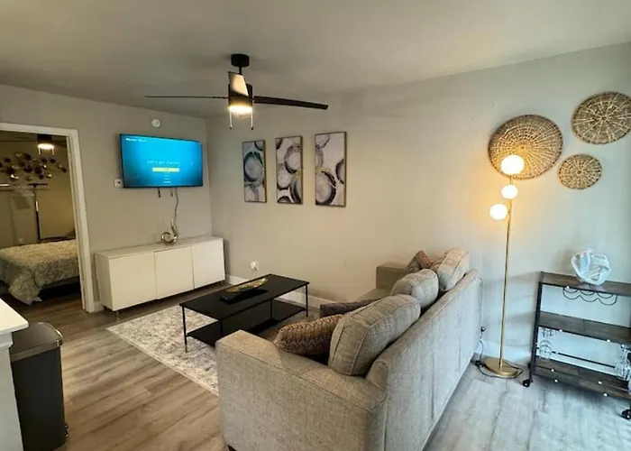 Dt Dallas L Chic Cityscape L 1Bed Abode