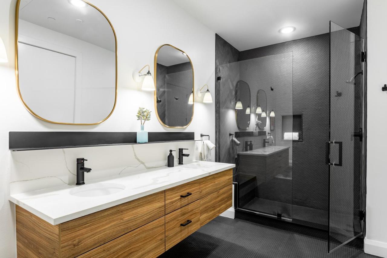 Mint House - Downtown 3* Dallas