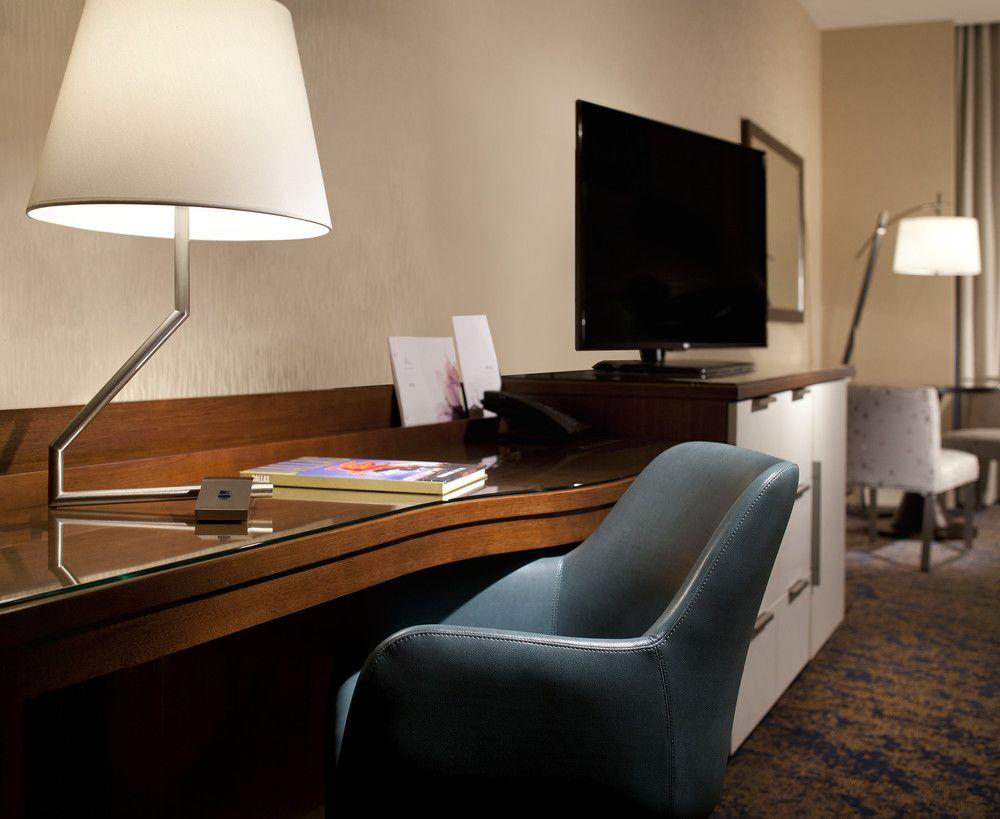 The Westin Downtown Hotel 4*
