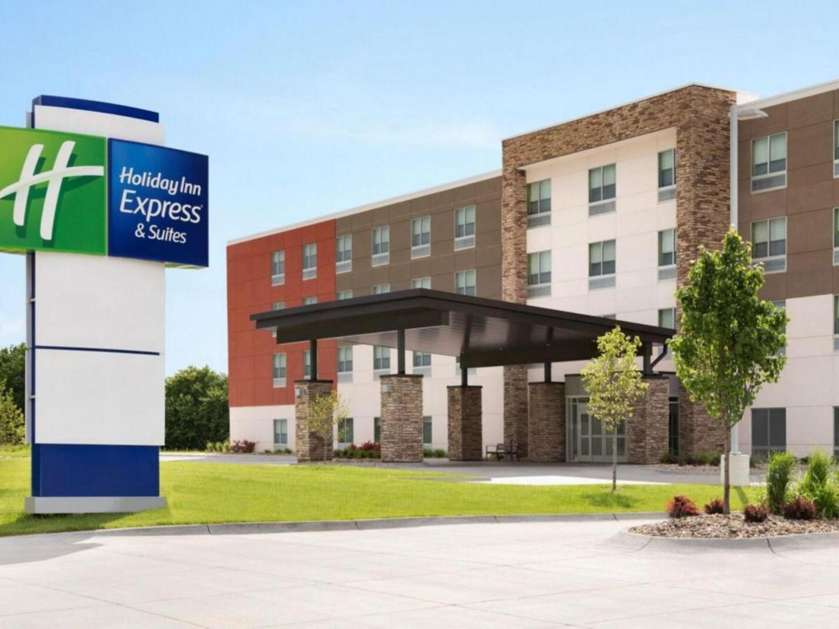 Hotel Express & - Market Center By Ihg