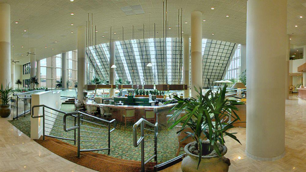 Doubletree By Hilton Near The Galleria 3*