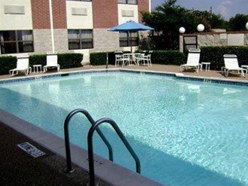 Hotel Springhill By Marriott Nw Highway At Stemmons / I-35east Dallas