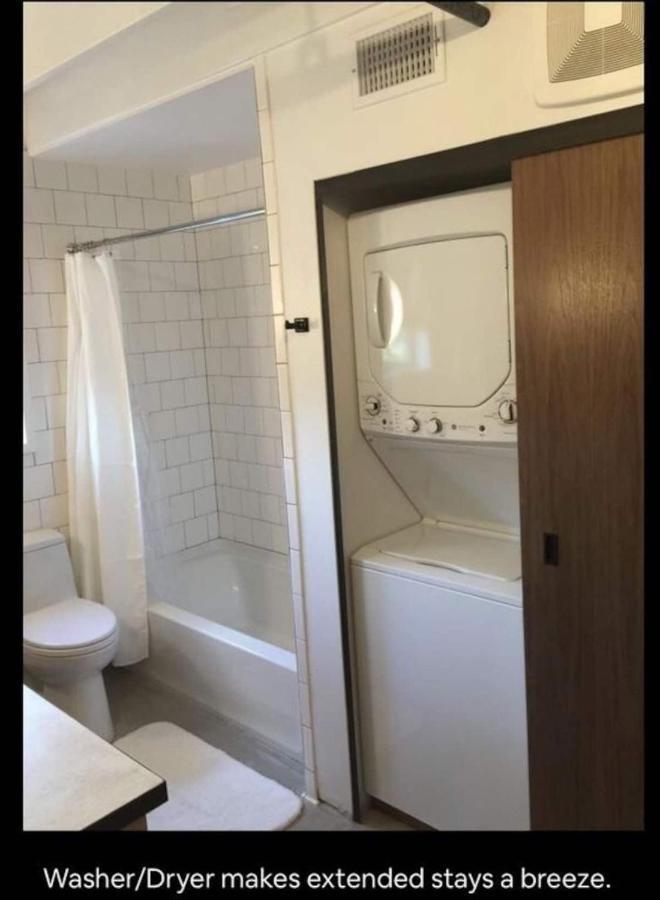 Bishop Arts Apartment *