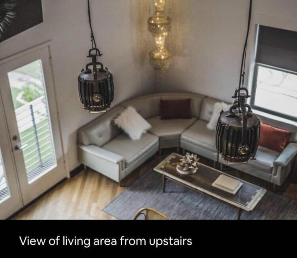 Apartment Bishop Arts