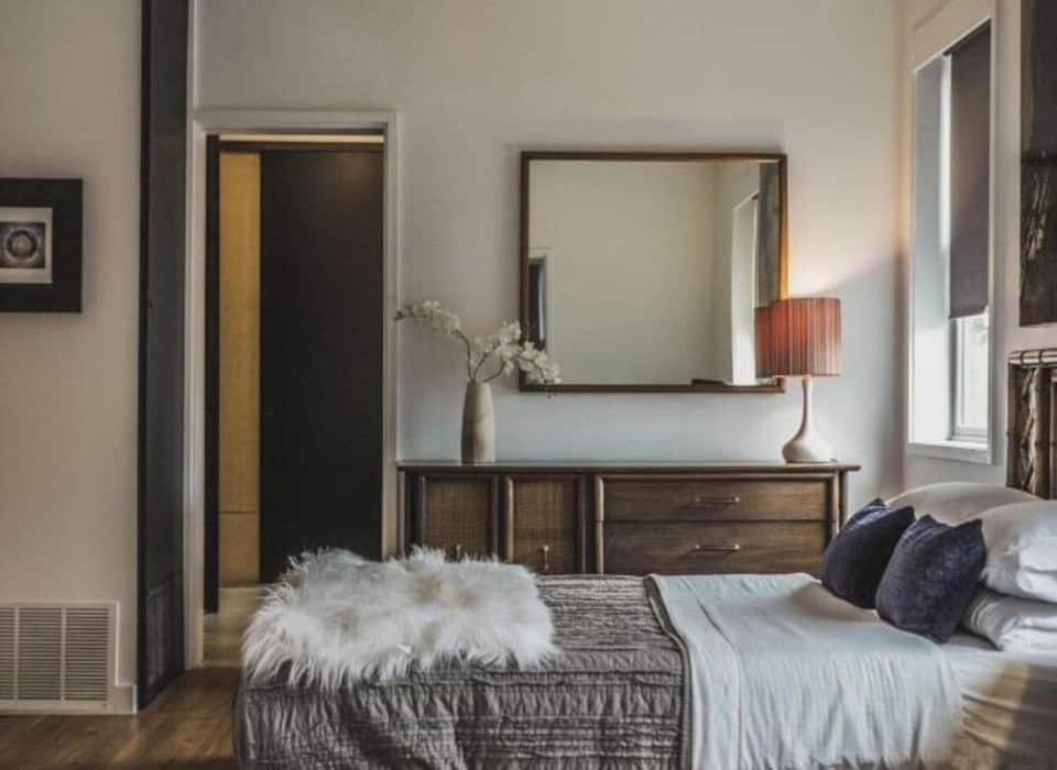 Apartment Bishop Arts