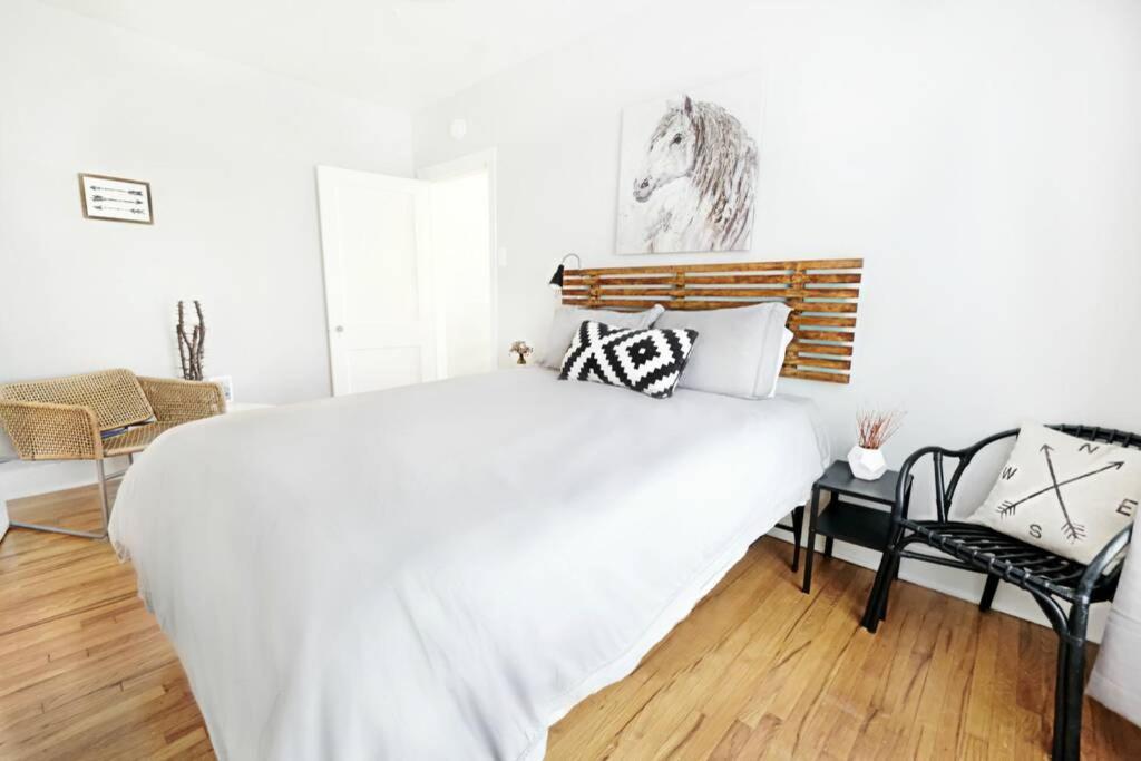 The Explorer's Hearth Lower-greenville Ave Area Apartment Dallas